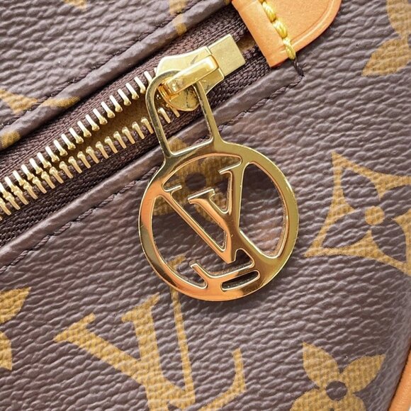 LOUIS VUITTON loop Monogram Brown M81098 - Picture 5 of 13